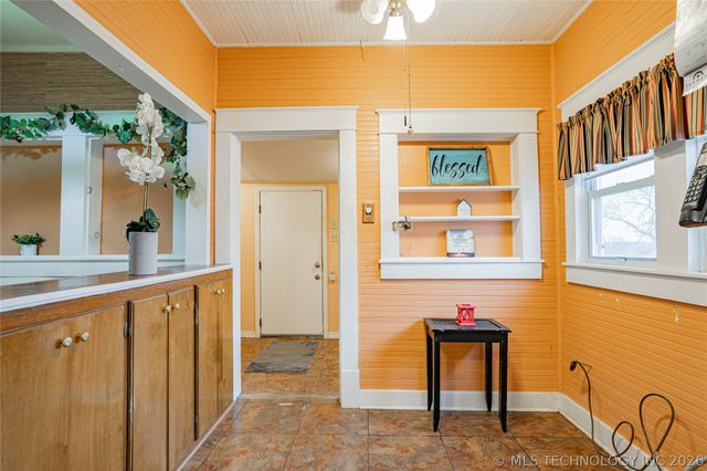 920 N Main Street, Barnsdall, OK 74002