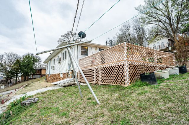 920 N Main Street, Barnsdall, OK 74002