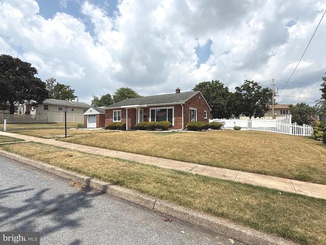339 RIDGE AVE, Middletown, PA 17057