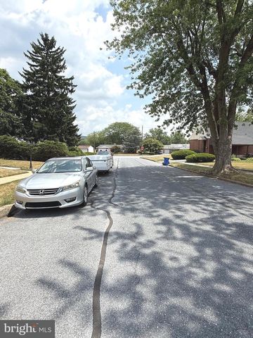 339 RIDGE AVE, Middletown, PA 17057