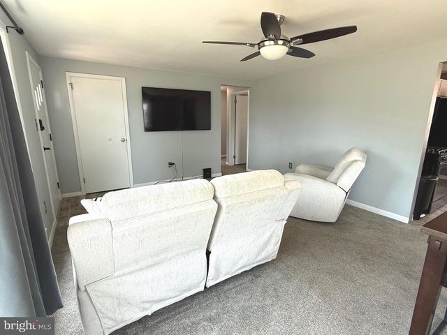 339 RIDGE AVE, Middletown, PA 17057