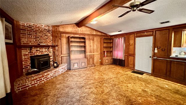 801 High Street, Newcastle, TX 76372