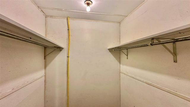 801 High Street, Newcastle, TX 76372