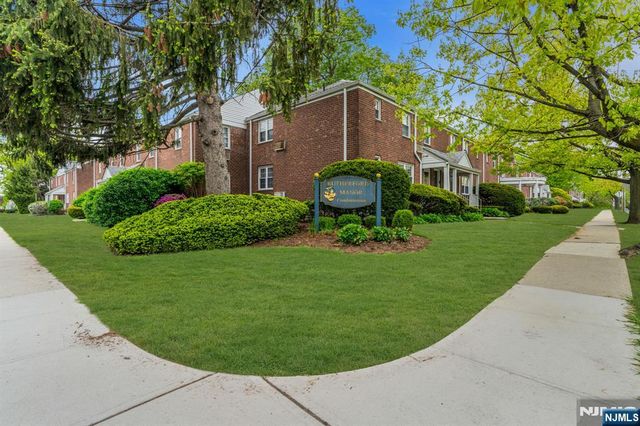 10 Clark Court, Rutherford, NJ 07070