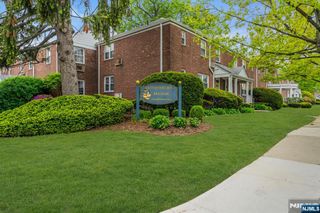 10 Clark Court, Rutherford, NJ 07070