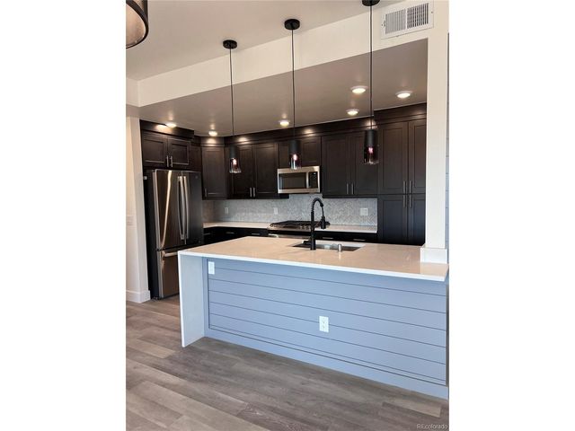 1304 Snowberry 203, Louisville, CO 80027