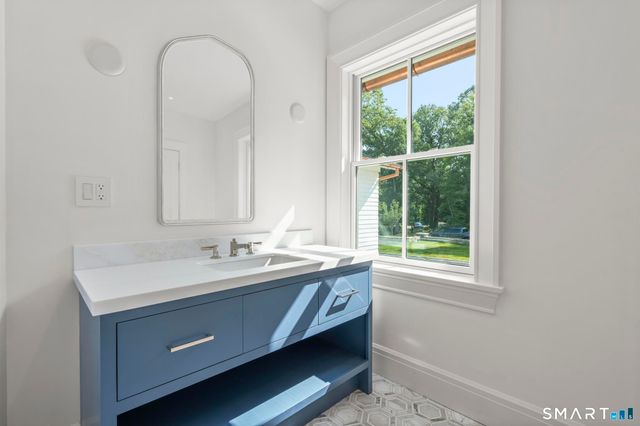48 Old Farm Road, Wilton, CT 06897