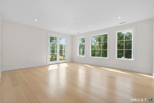 48 Old Farm Road, Wilton, CT 06897