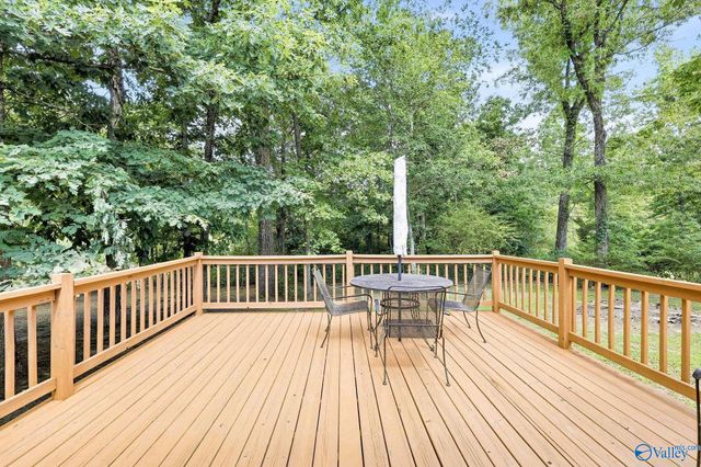 110 Cricket Lane, Boaz, AL 35956
