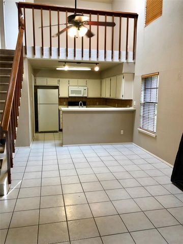 2611 Grants Lake Boulevard 205, Sugar Land, TX 77479