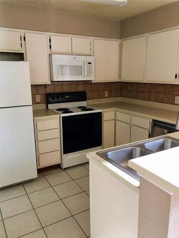2611 Grants Lake Boulevard 205, Sugar Land, TX 77479