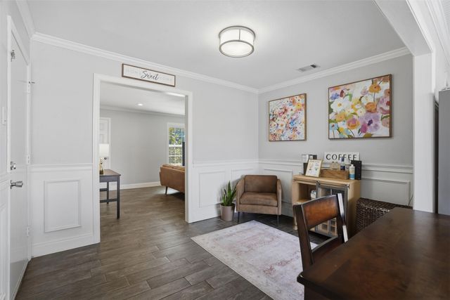 5805 Birchbrook Drive 201, Dallas, TX 75206