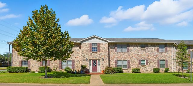 5805 Birchbrook Drive 201, Dallas, TX 75206