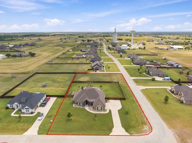361 Crosswind Drive, Waxahachie, TX 75167