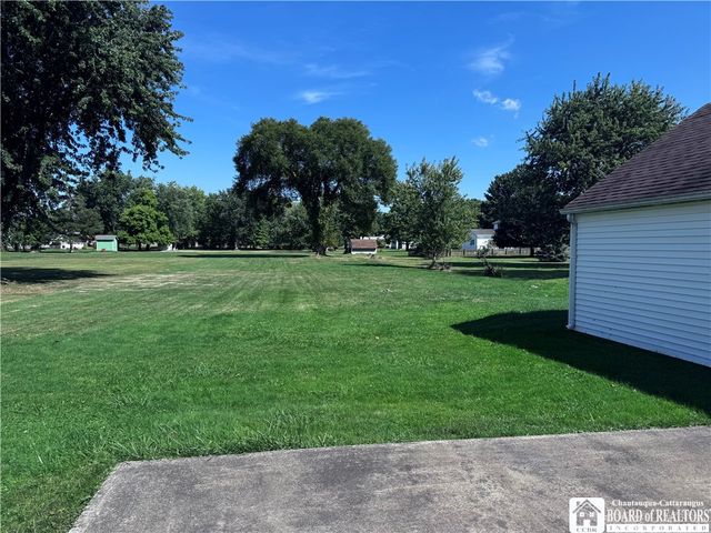 126 Seymour Street, Pomfret, NY 14063