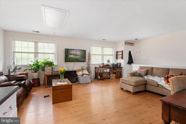730 CENTRAL AVE E, Edgewater, MD 21037