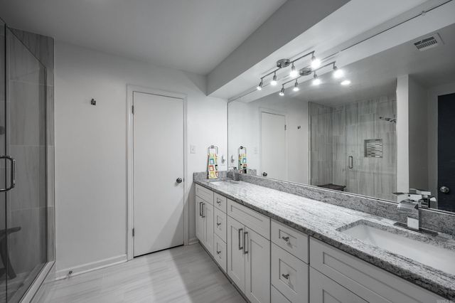 30 Campden Hill Road, Sherwood, AR 72120