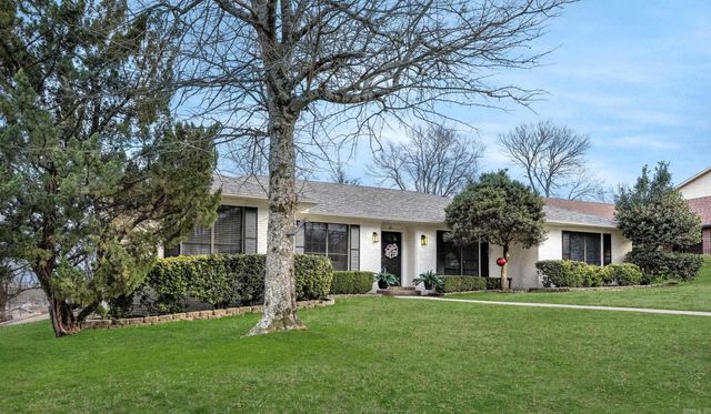 30 Campden Hill Road, Sherwood, AR 72120