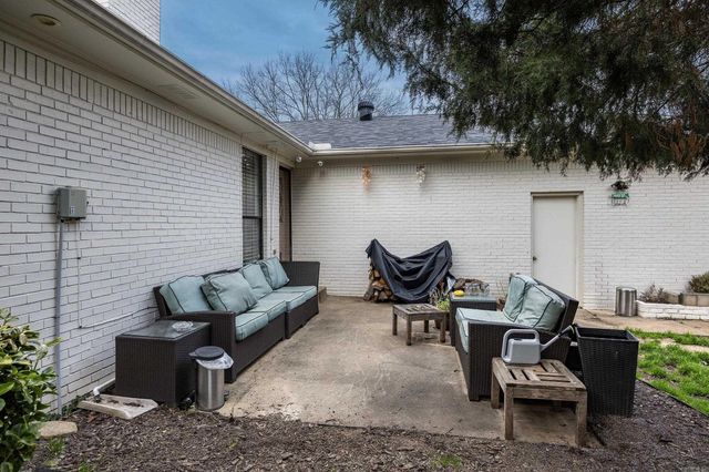 30 Campden Hill Road, Sherwood, AR 72120