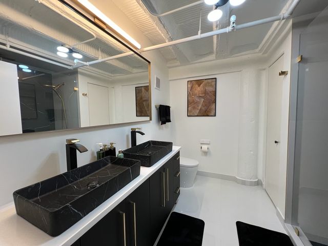 2545 S Dearborn Street 520, Chicago, IL 60616