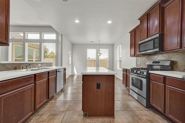 4702 Sedgewood Drive, Rosenberg, TX 77471