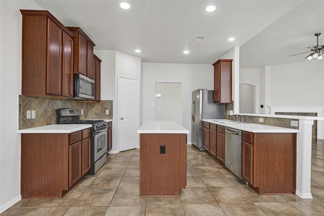 4702 Sedgewood Drive, Rosenberg, TX 77471