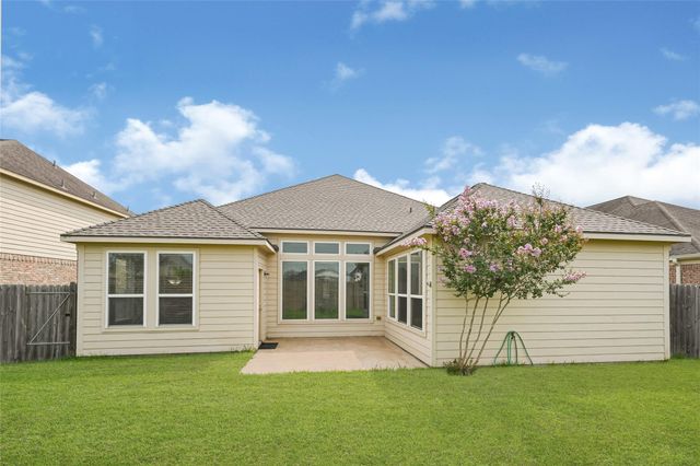 4702 Sedgewood Drive, Rosenberg, TX 77471