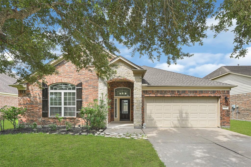 4702 Sedgewood Drive, Rosenberg, TX 77471