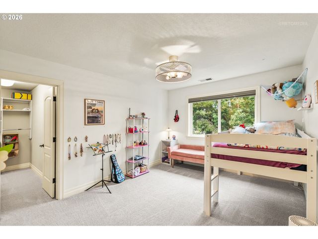 23526 Sw MCLOUGHLIN Ct, Sherwood, OR 97140