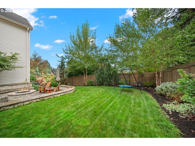 23526 Sw MCLOUGHLIN Ct, Sherwood, OR 97140