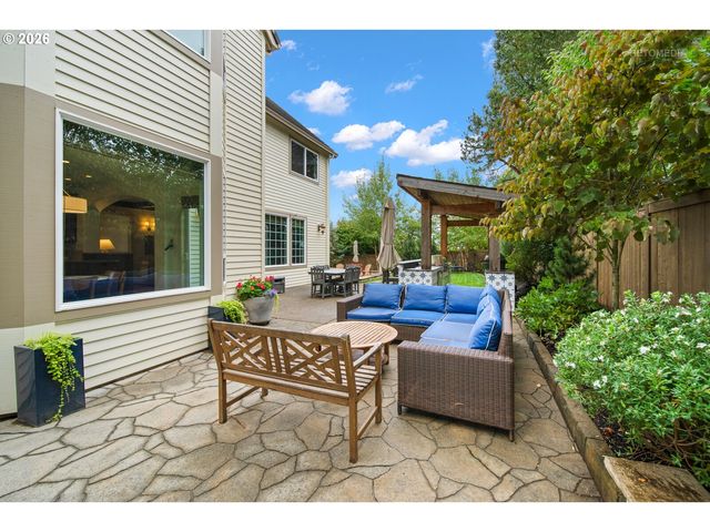 23526 Sw MCLOUGHLIN Ct, Sherwood, OR 97140
