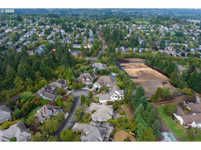 23526 Sw MCLOUGHLIN Ct, Sherwood, OR 97140