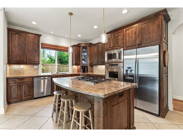 23526 Sw MCLOUGHLIN Ct, Sherwood, OR 97140