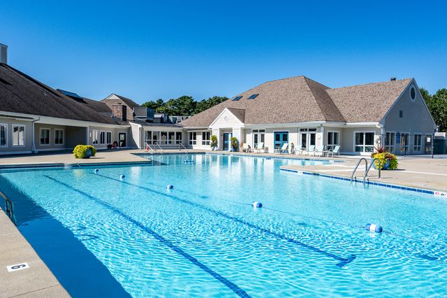 68 Leisure Green Drive N UNIT 68, Mashpee, MA 02649