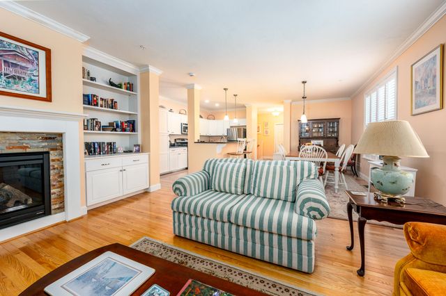 68 Leisure Green Drive N UNIT 68, Mashpee, MA 02649