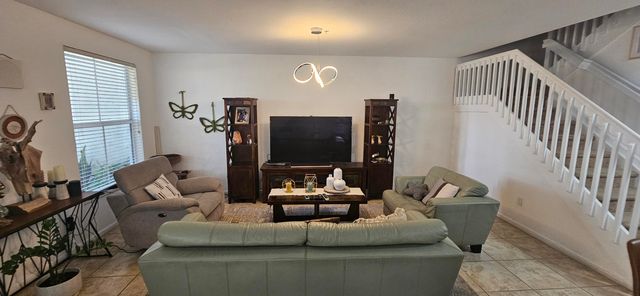 4726 MONARCH Way, Coconut Creek, FL 33073