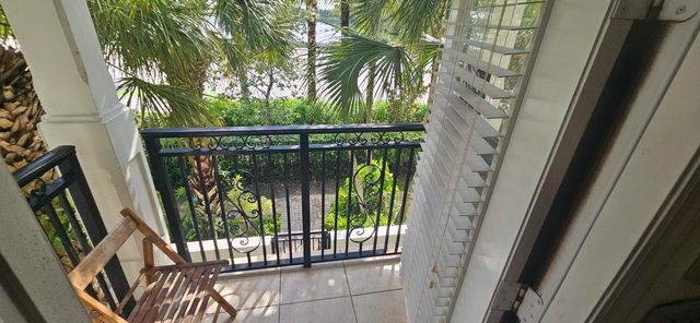 4726 MONARCH Way, Coconut Creek, FL 33073