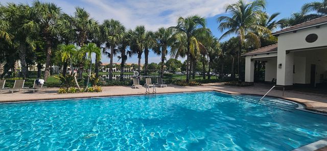 4726 MONARCH Way, Coconut Creek, FL 33073