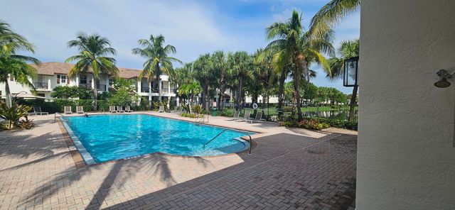 4726 MONARCH Way, Coconut Creek, FL 33073