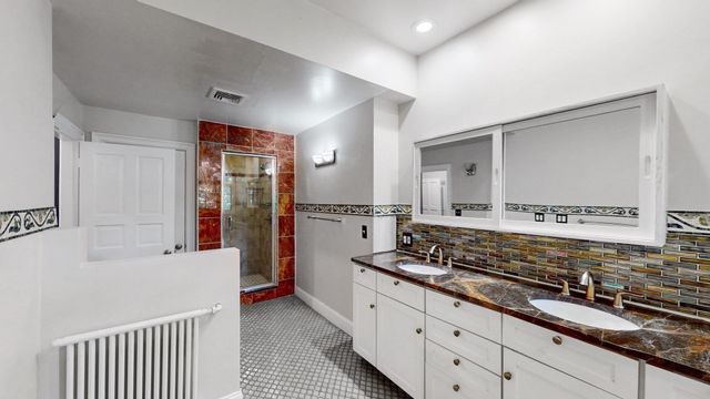 79 Woodchester Dr, Newton, MA 02467