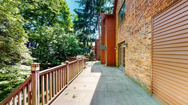 79 Woodchester Dr, Newton, MA 02467