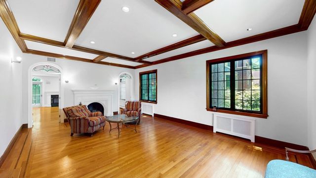 79 Woodchester Dr, Newton, MA 02467