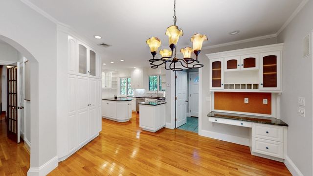 79 Woodchester Dr, Newton, MA 02467