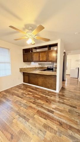 221 S Parker Road, La Feria, TX 78559