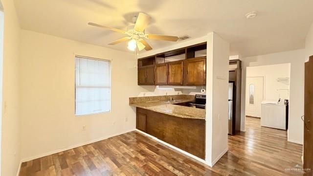 221 S Parker Road, La Feria, TX 78559