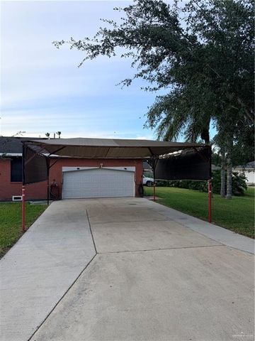 221 S Parker Road, La Feria, TX 78559