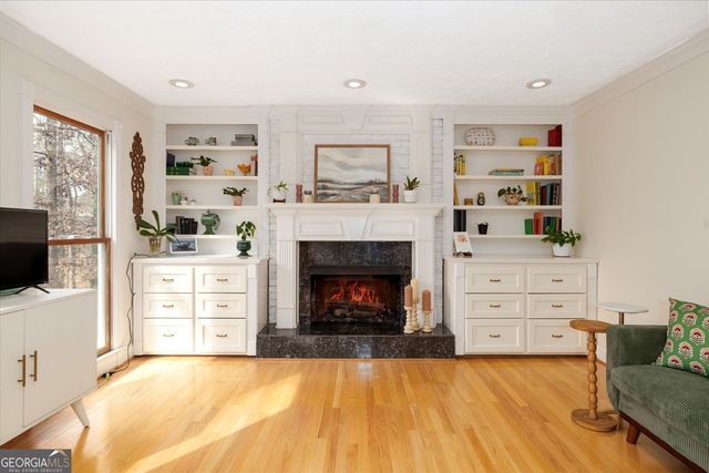 2086 Mountain Creek Court, Smoke Rise, GA 30087