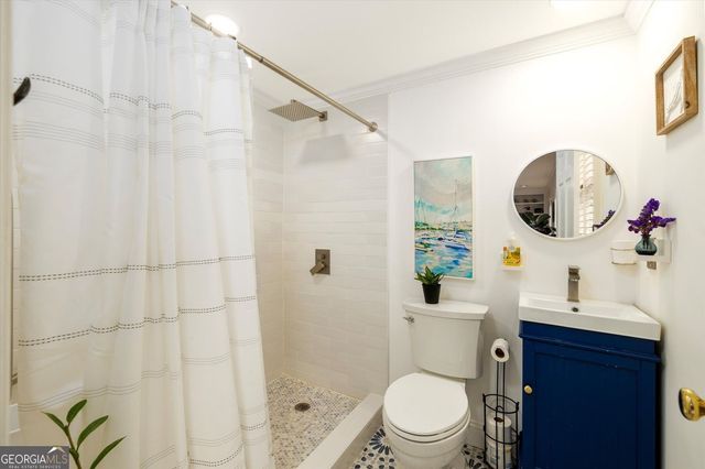 2086 Mountain Creek Court, Smoke Rise, GA 30087