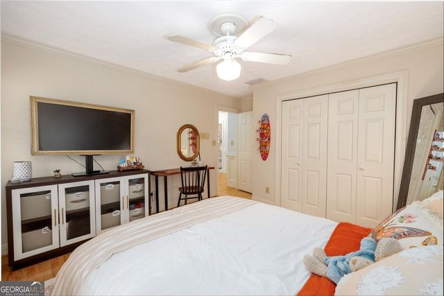 2086 Mountain Creek Court, Smoke Rise, GA 30087