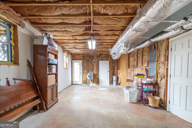 2086 Mountain Creek Court, Smoke Rise, GA 30087